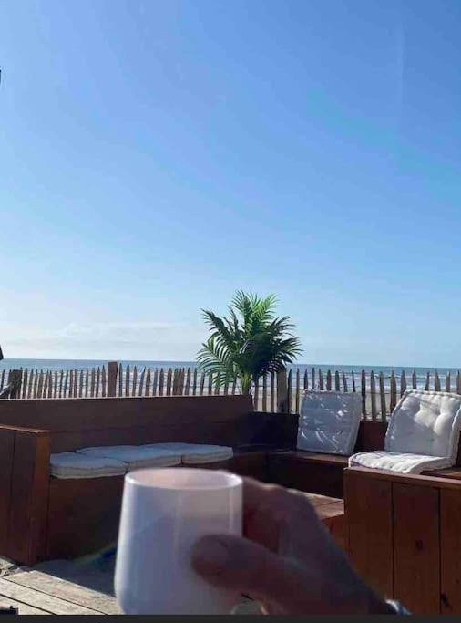Studio Entre Mer Et Dunes Avec Balcon Vue Laterale Mer 50M Plage Pour 3 Pers Wifi Menage Compris Fort-Mahon-Plage Luaran gambar
