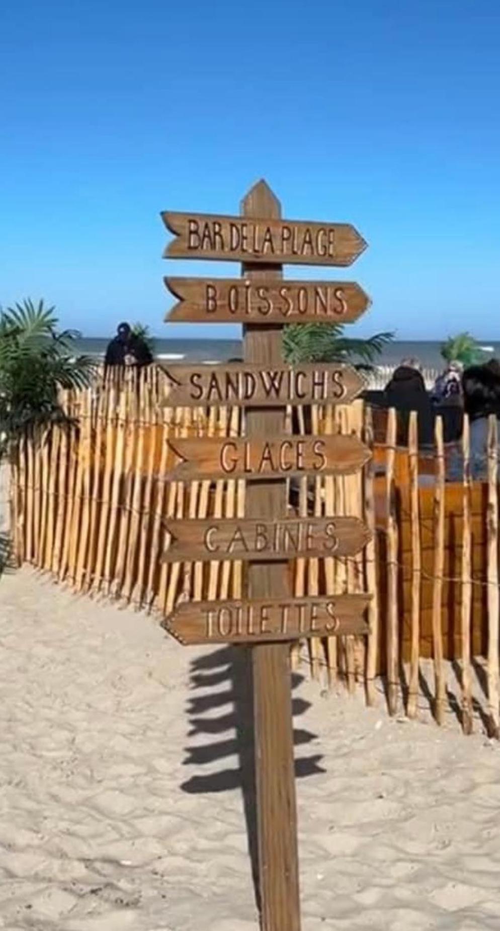 Studio Entre Mer Et Dunes Avec Balcon Vue Laterale Mer 50M Plage Pour 3 Pers Wifi Menage Compris Fort-Mahon-Plage Luaran gambar
