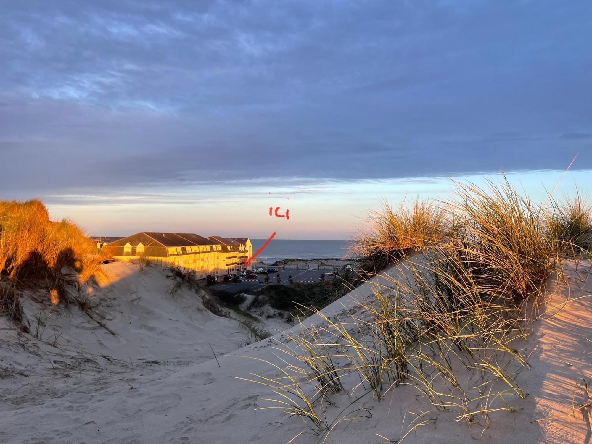 Studio Entre Mer Et Dunes Avec Balcon Vue Laterale Mer 50M Plage Pour 3 Pers Wifi Menage Compris Fort-Mahon-Plage Luaran gambar